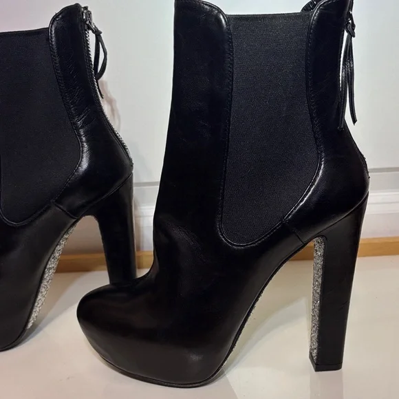 Miu Miu Black Leather Platform Ankle Boots with Glitter Block Heel - Picture 5 of 15